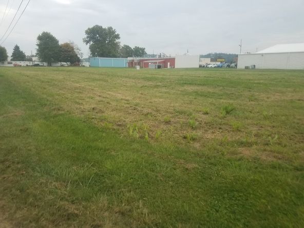 204 Riverview Dr, Warsaw, KY 41095